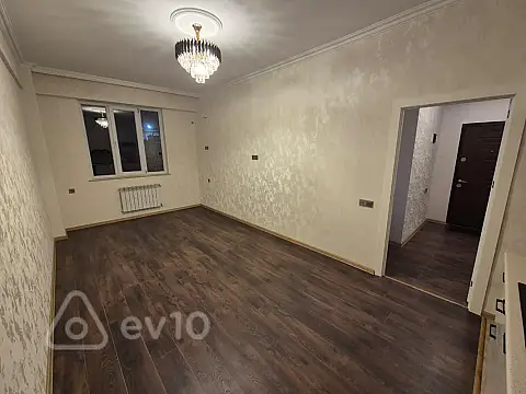 Kirayə verilir 2 otaqlı yeni tikili 45 m²