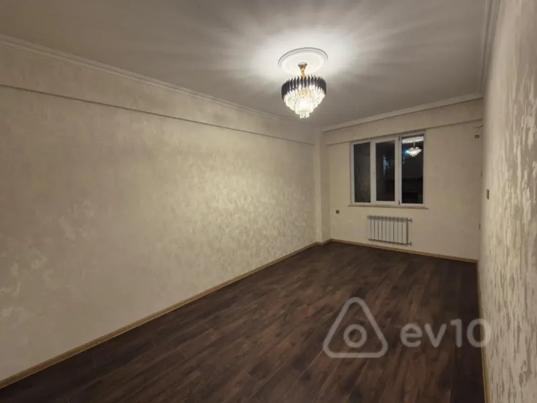 Kirayə verilir 2 otaqlı yeni tikili 45 m²