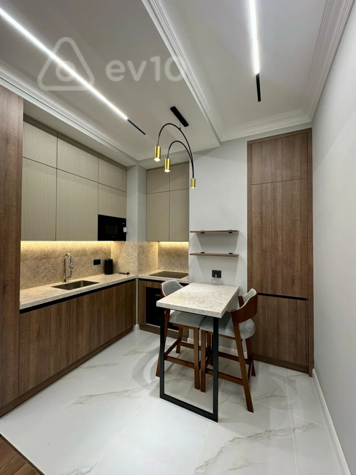 Kirayə verilir 2 otaqlı yeni tikili 65 m²