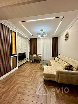 Kirayə verilir 2 otaqlı yeni tikili 65 m²