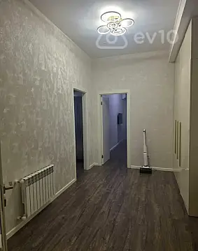Satılır 2 otaqlı yeni tikili 95 m²
