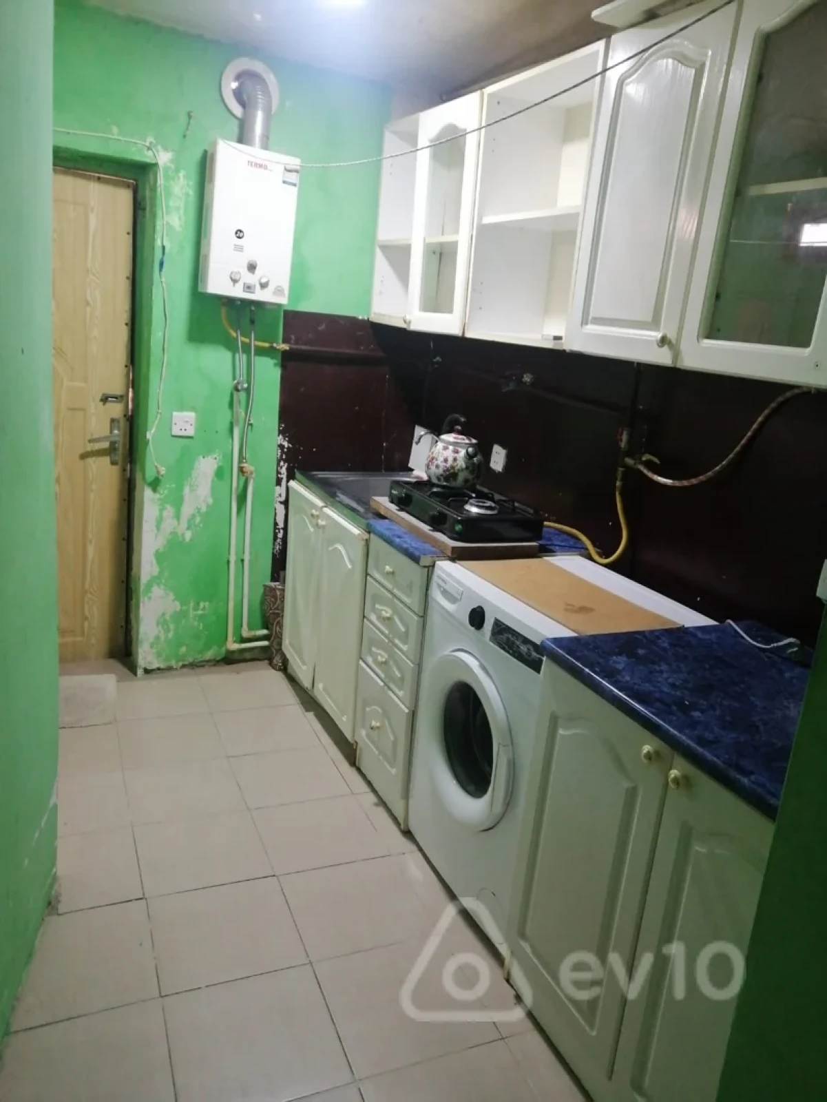 Kirayə verilir 1 otaqlı həyət evi 25 m²