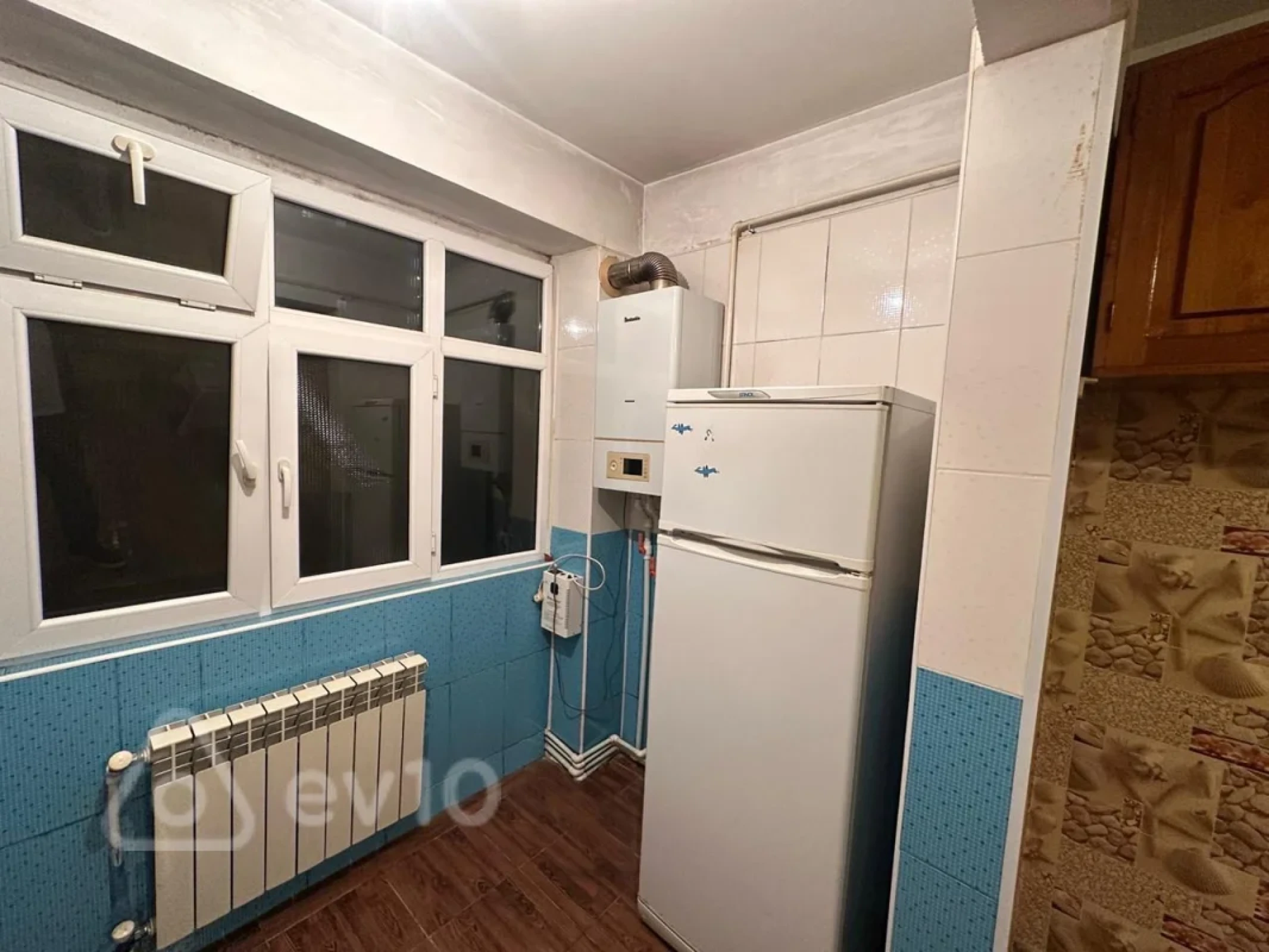 Kirayə verilir 3 otaqlı köhnə tikili 90 m²