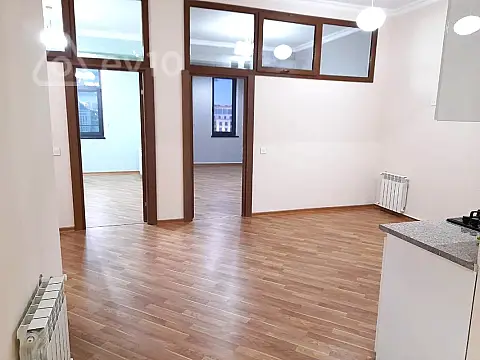 Kirayə verilir 3 otaqlı yeni tikili 75 m²
