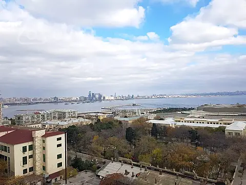 Kirayə verilir 3 otaqlı yeni tikili 75 m²