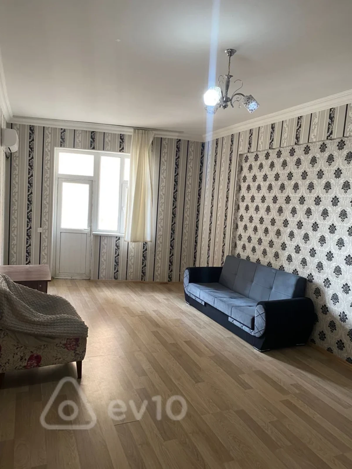 Kirayə verilir 2 otaqlı yeni tikili 57 m²