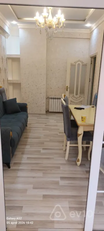 Kirayə verilir 3 otaqlı yeni tikili 70 m²