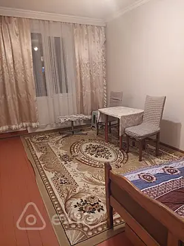 Kirayə verilir 2 otaqlı köhnə tikili 45 m²