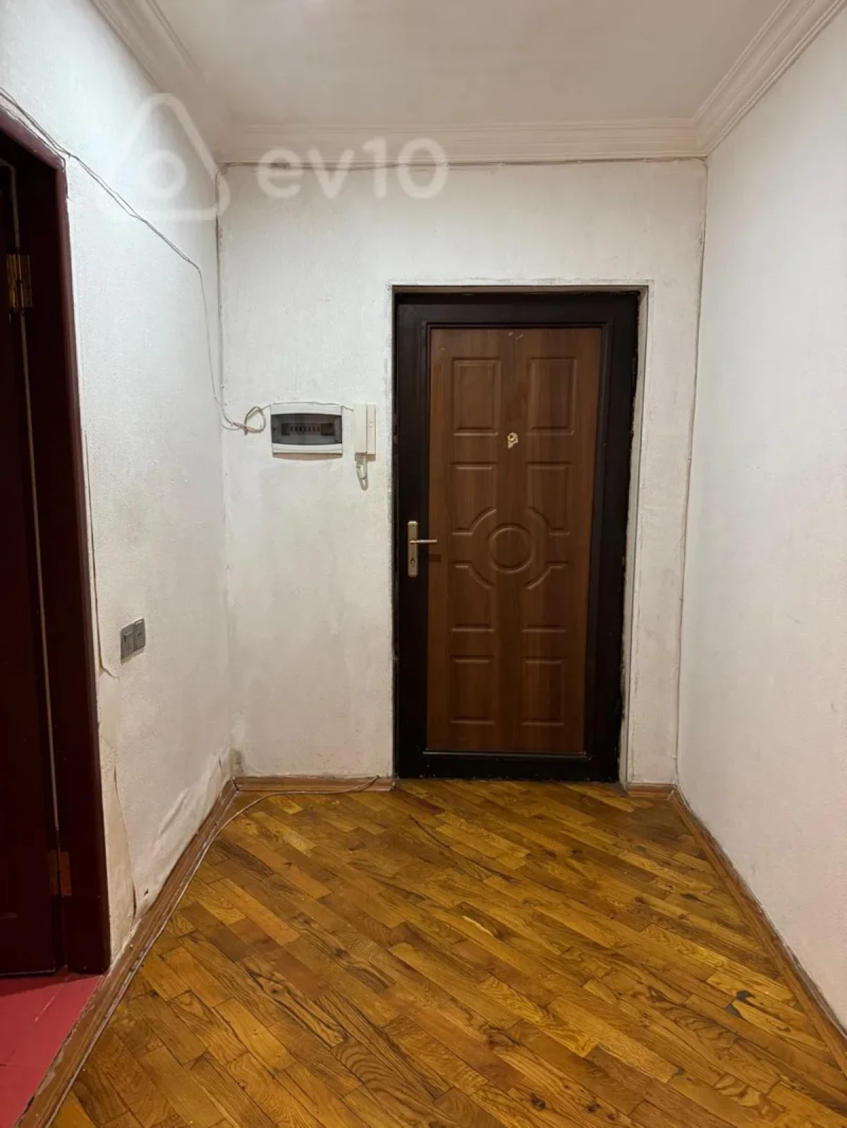 Kirayə verilir 2 otaqlı yeni tikili 85 m²