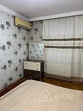 Kirayə verilir 2 otaqlı yeni tikili 85 m²