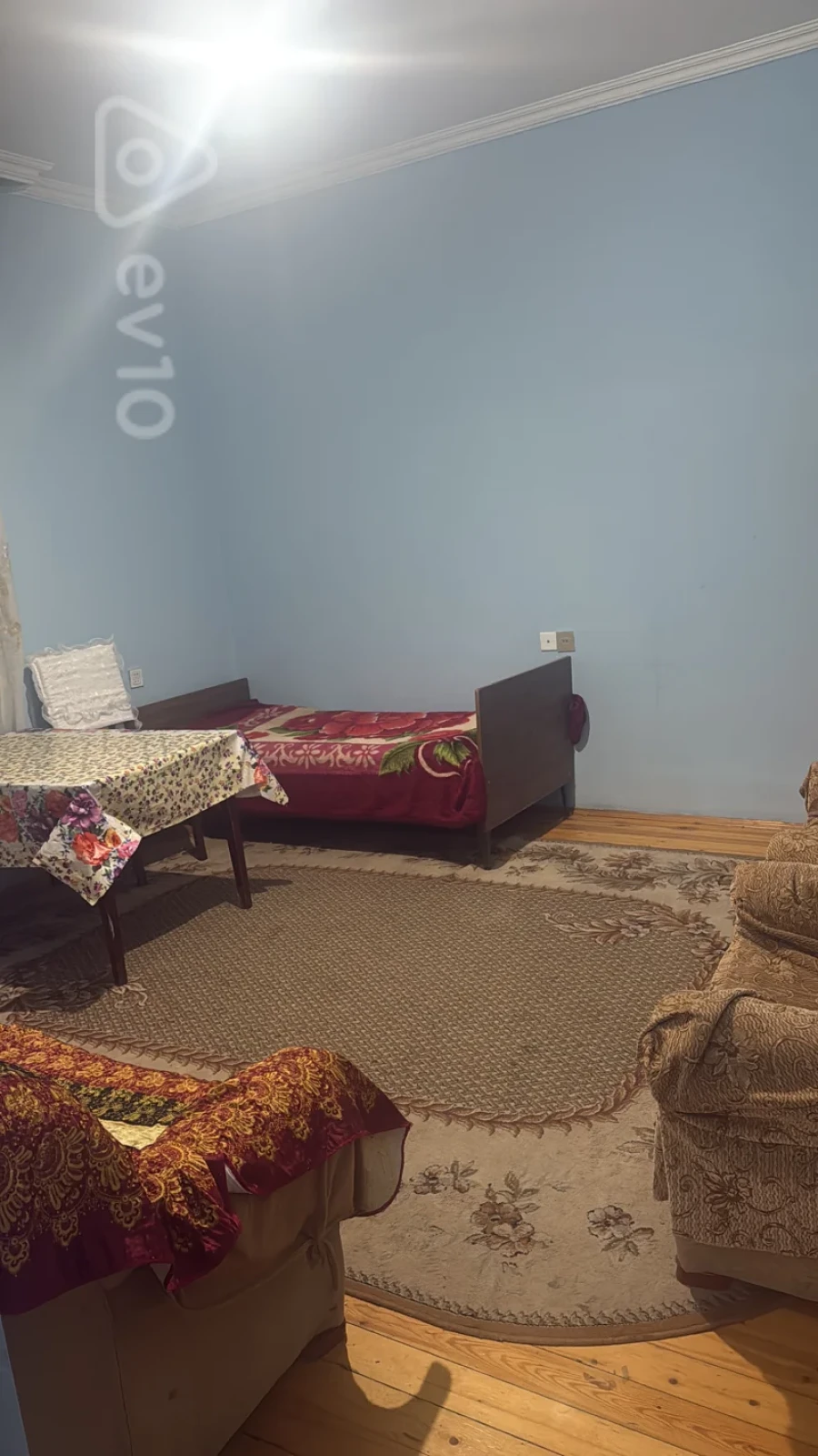 Kirayə verilir 2 otaqlı yeni tikili 90 m²