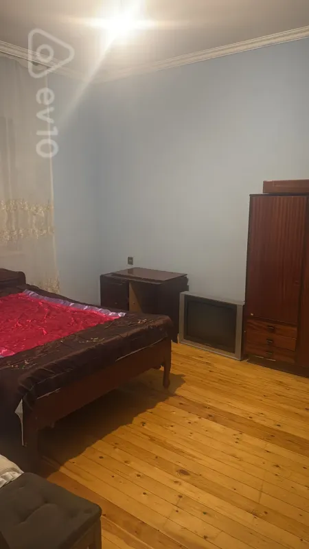 Kirayə verilir 2 otaqlı yeni tikili 90 m²