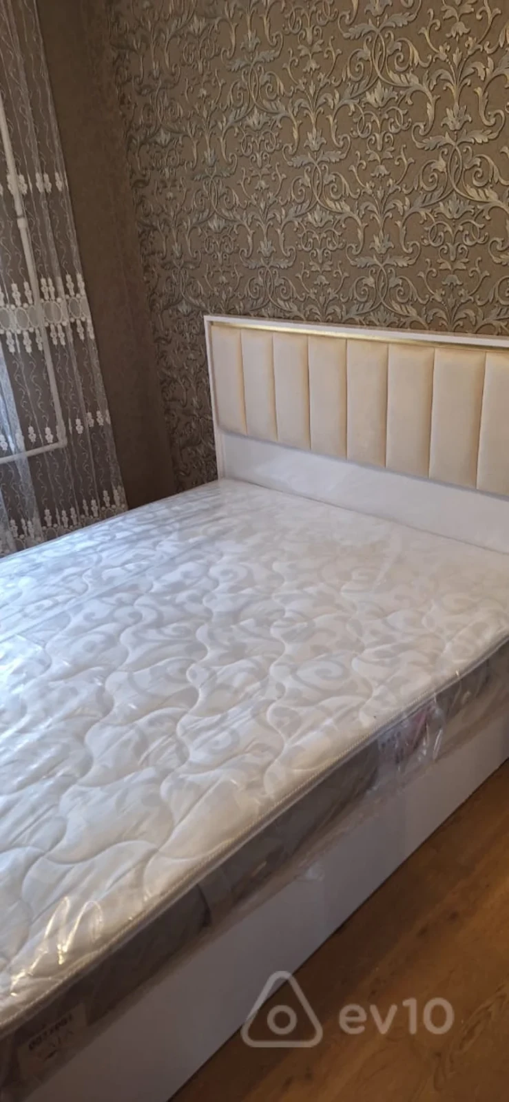 Kirayə verilir 3 otaqlı köhnə tikili 60 m²