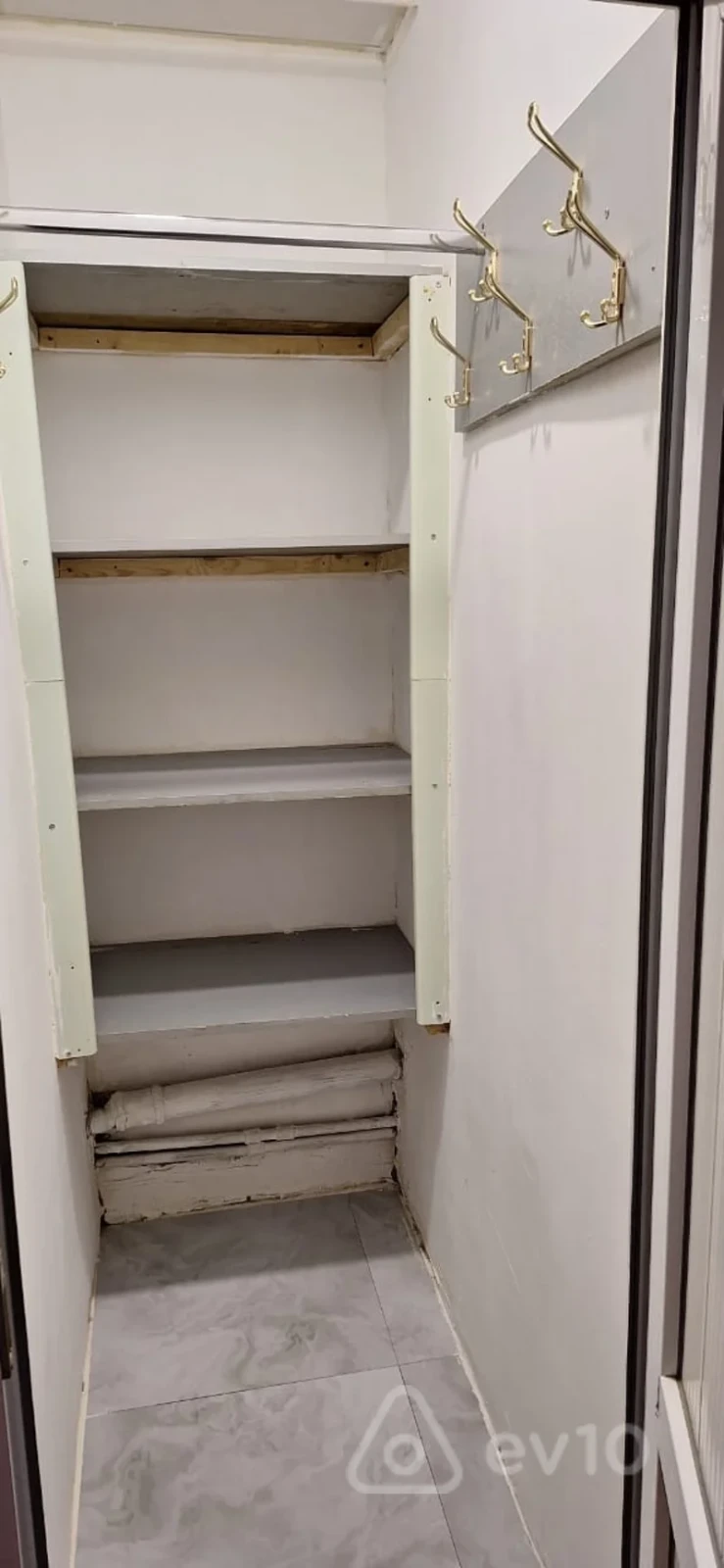 Kirayə verilir 3 otaqlı köhnə tikili 60 m²