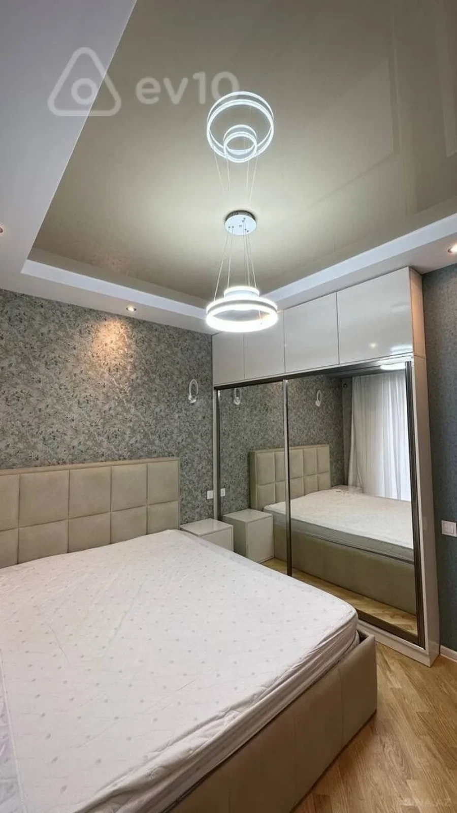Kirayə verilir 2 otaqlı yeni tikili 55 m²