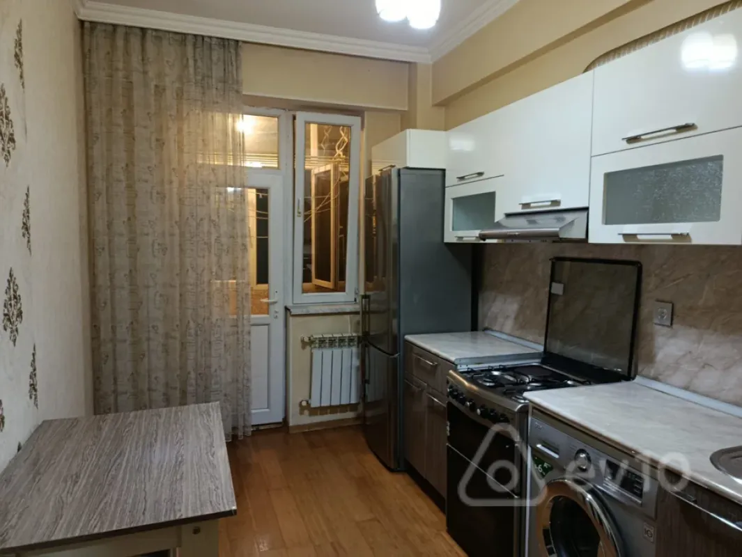 Kirayə verilir 2 otaqlı yeni tikili 60 m²