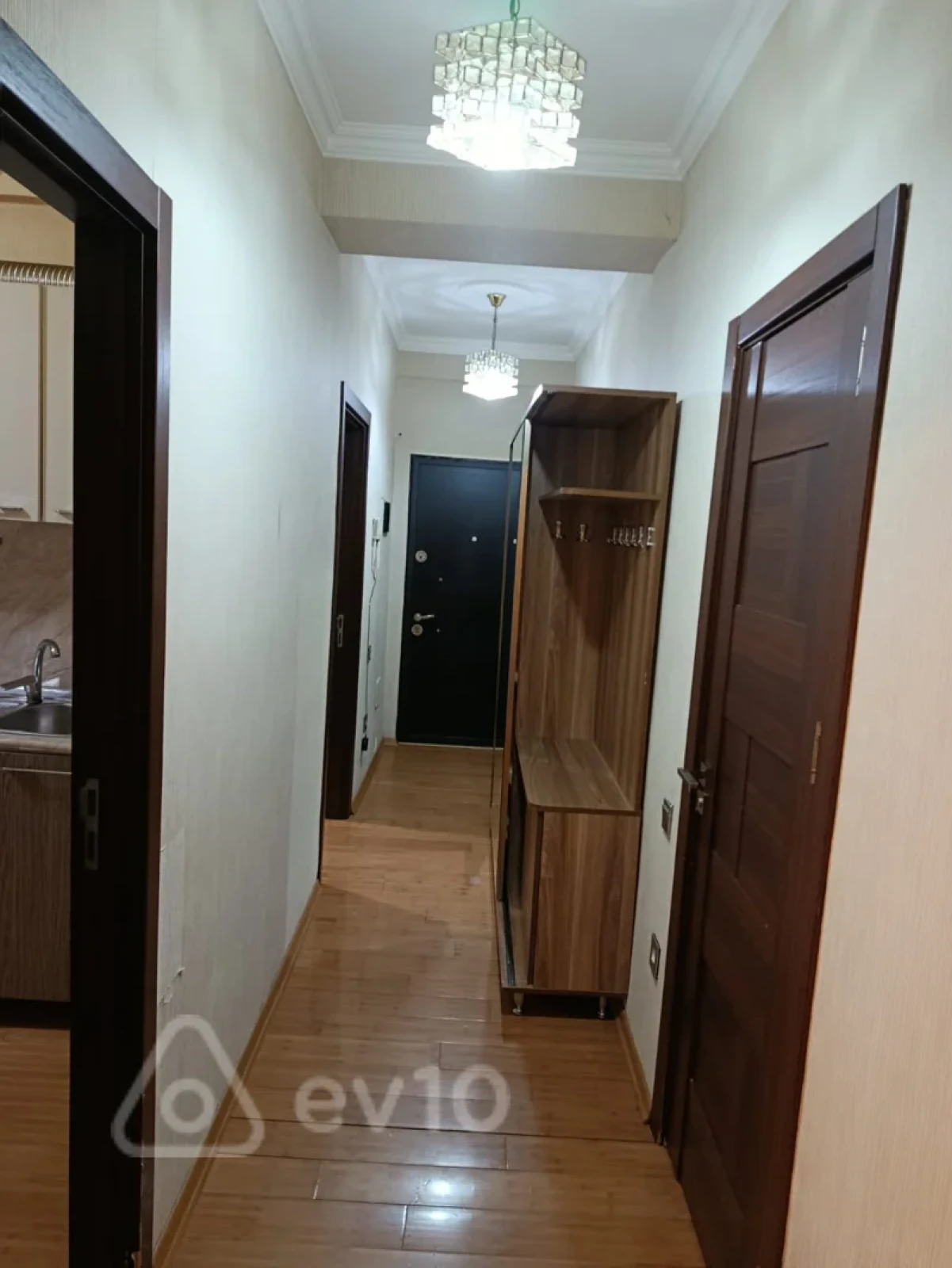 Kirayə verilir 2 otaqlı yeni tikili 60 m²
