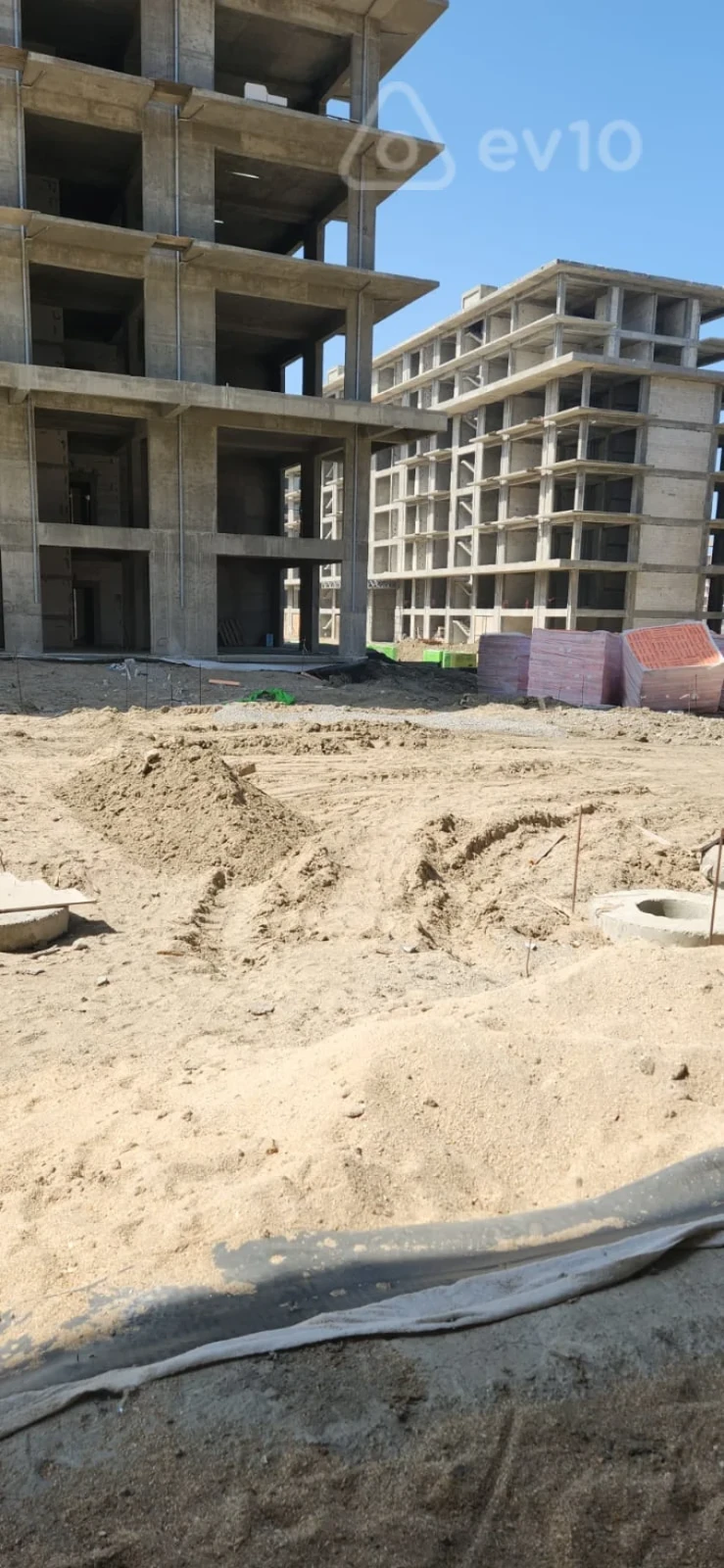 Satılır 1 otaqlı yeni tikili 51.8 m²