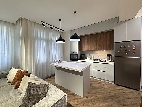 Satılır 3 otaqlı yeni tikili 77.1 m²