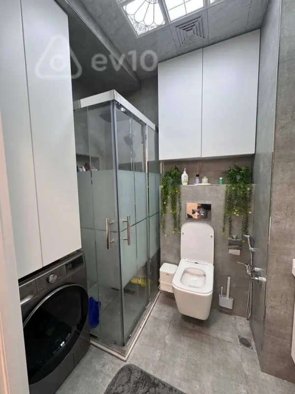 Satılır 3 otaqlı yeni tikili 77.1 m²