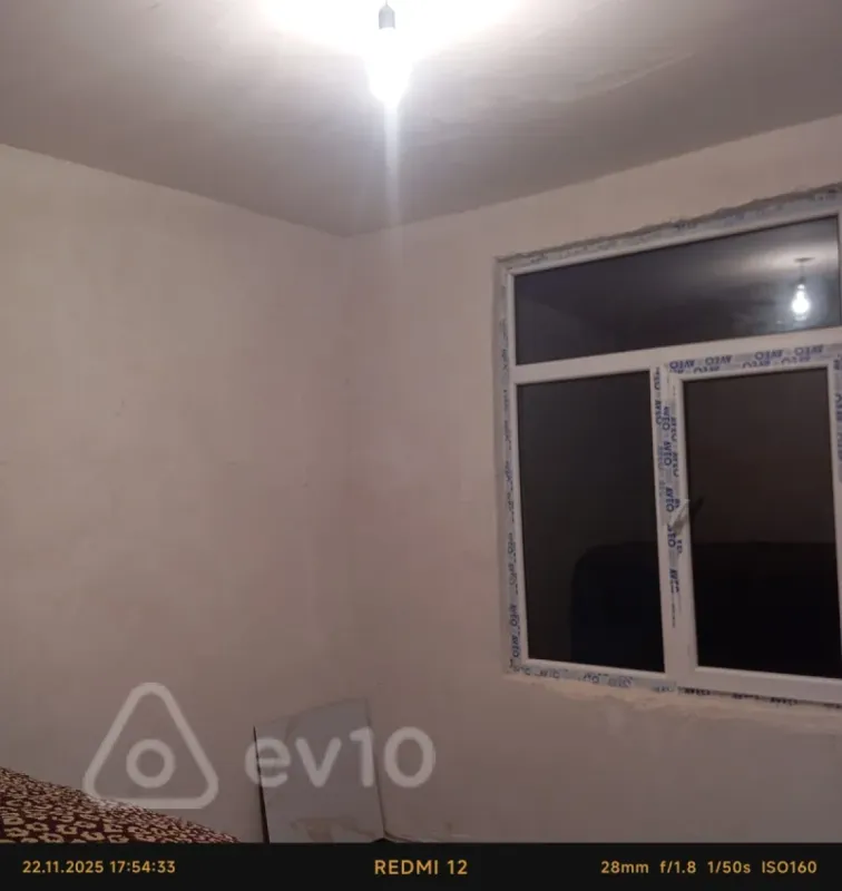 Satılır 4 otaqlı həyət evi 100 m²