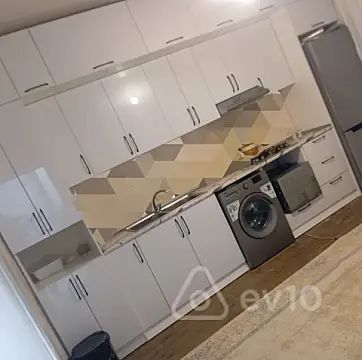 Satılır 4 otaqlı həyət evi 100 m²