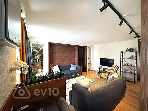 Kirayə verilir 2 otaqlı köhnə tikili 60 m² — Bakı, Səbail 2 otaq 60.00 m²