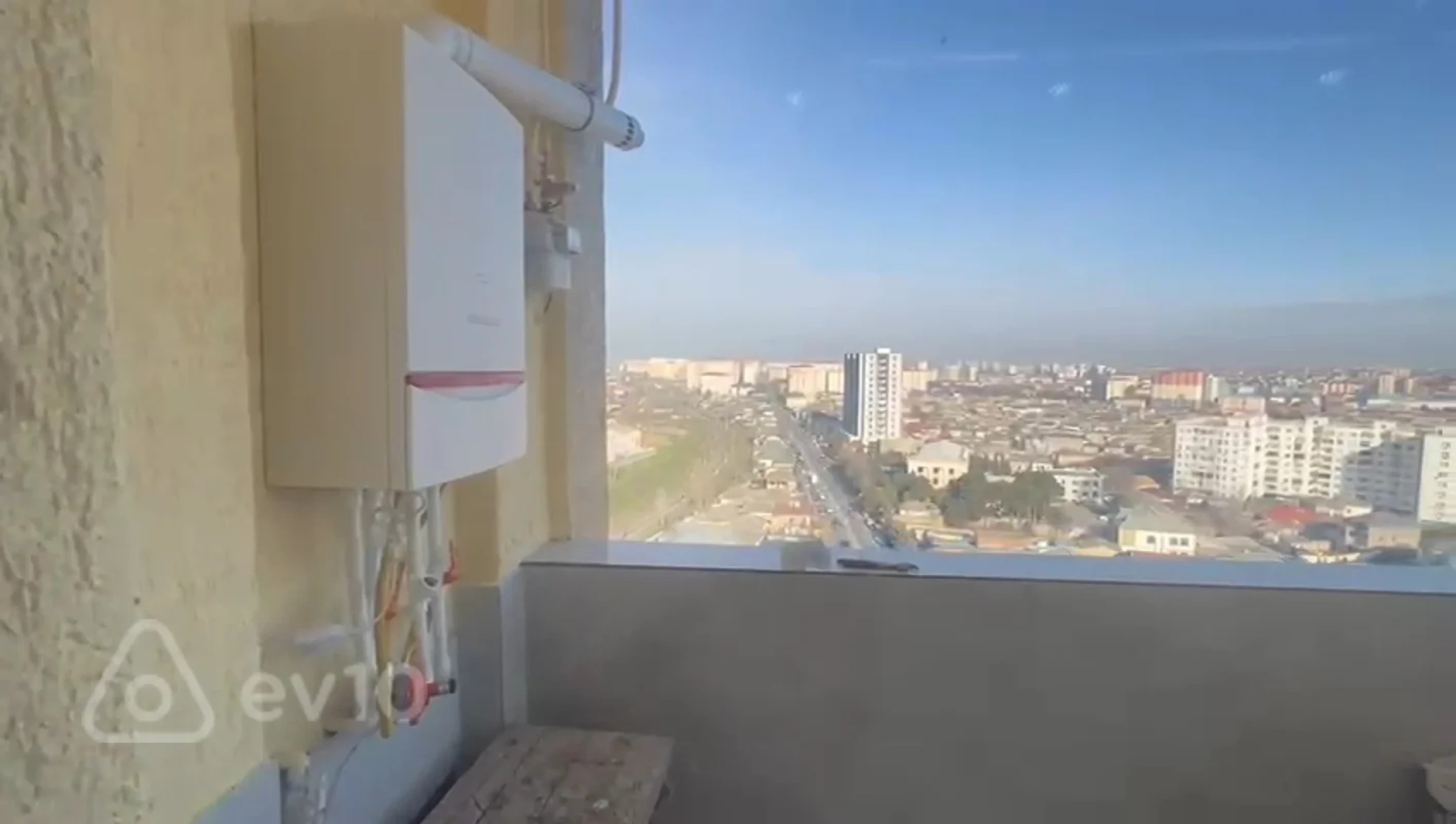 Kirayə verilir 2 otaqlı yeni tikili 67 m²