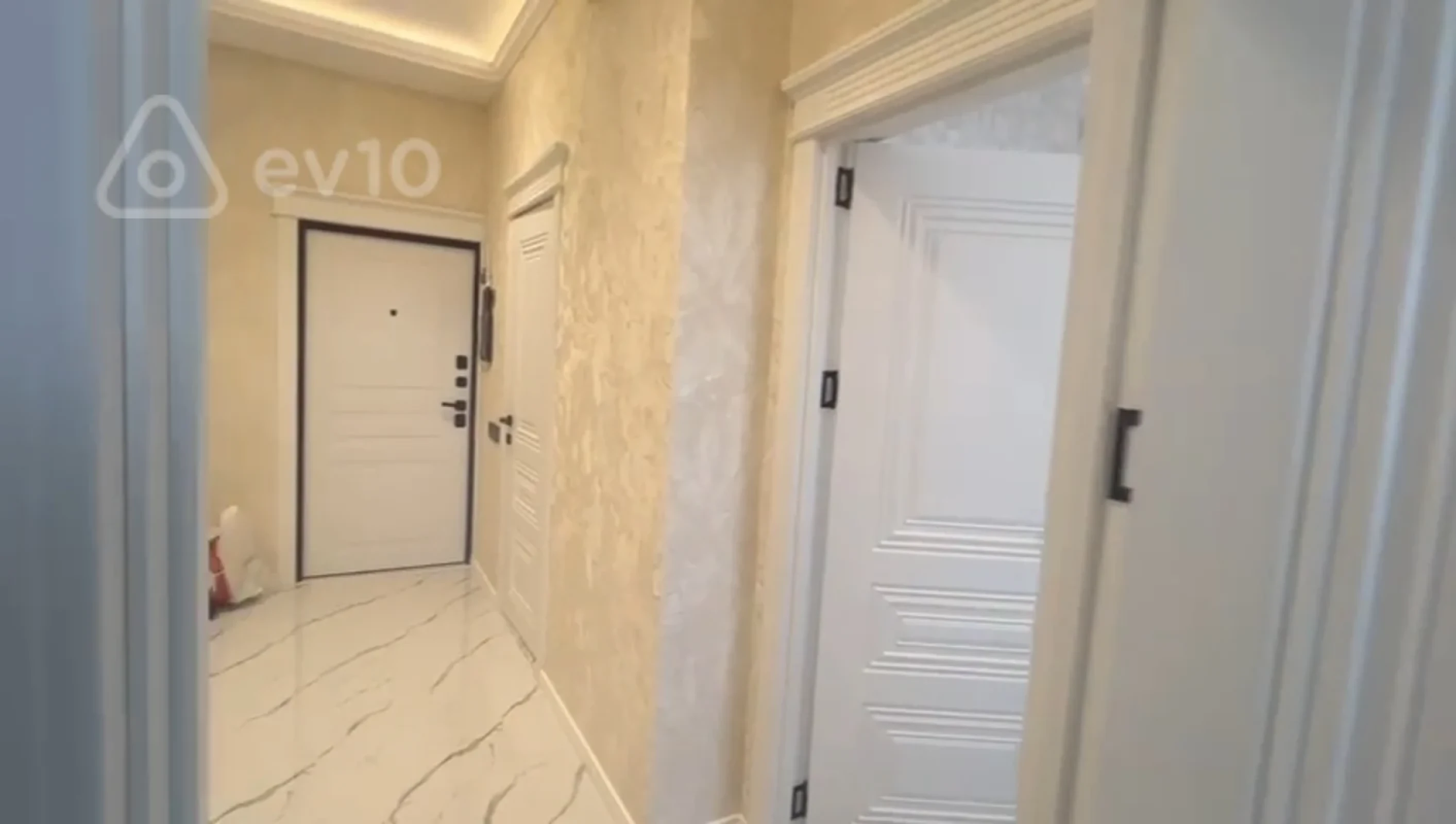 Kirayə verilir 2 otaqlı yeni tikili 67 m²