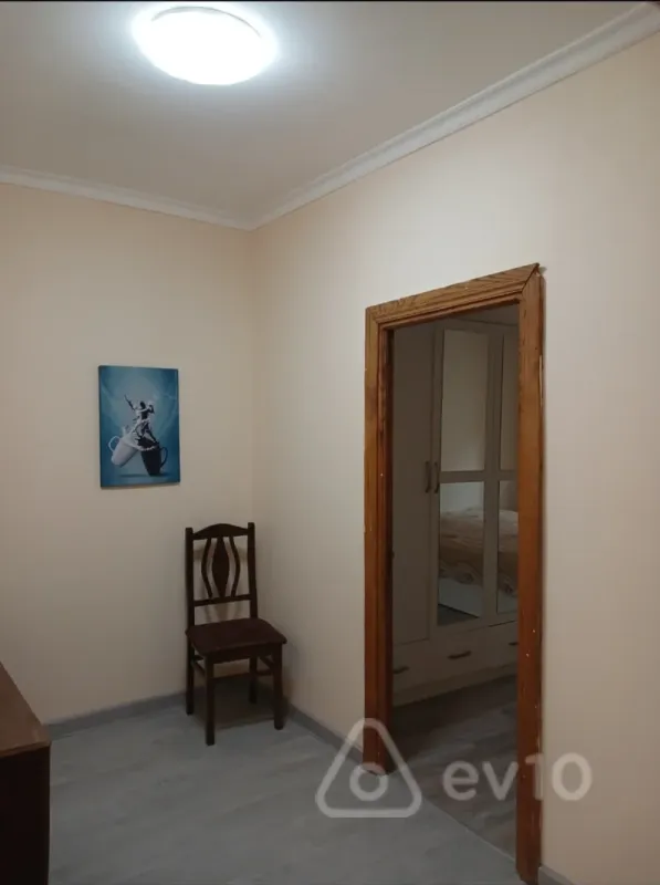 Kirayə verilir 2 otaqlı yeni tikili 60 m²