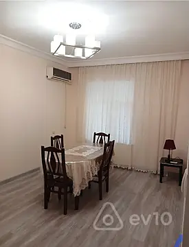 Kirayə verilir 2 otaqlı yeni tikili 60 m²