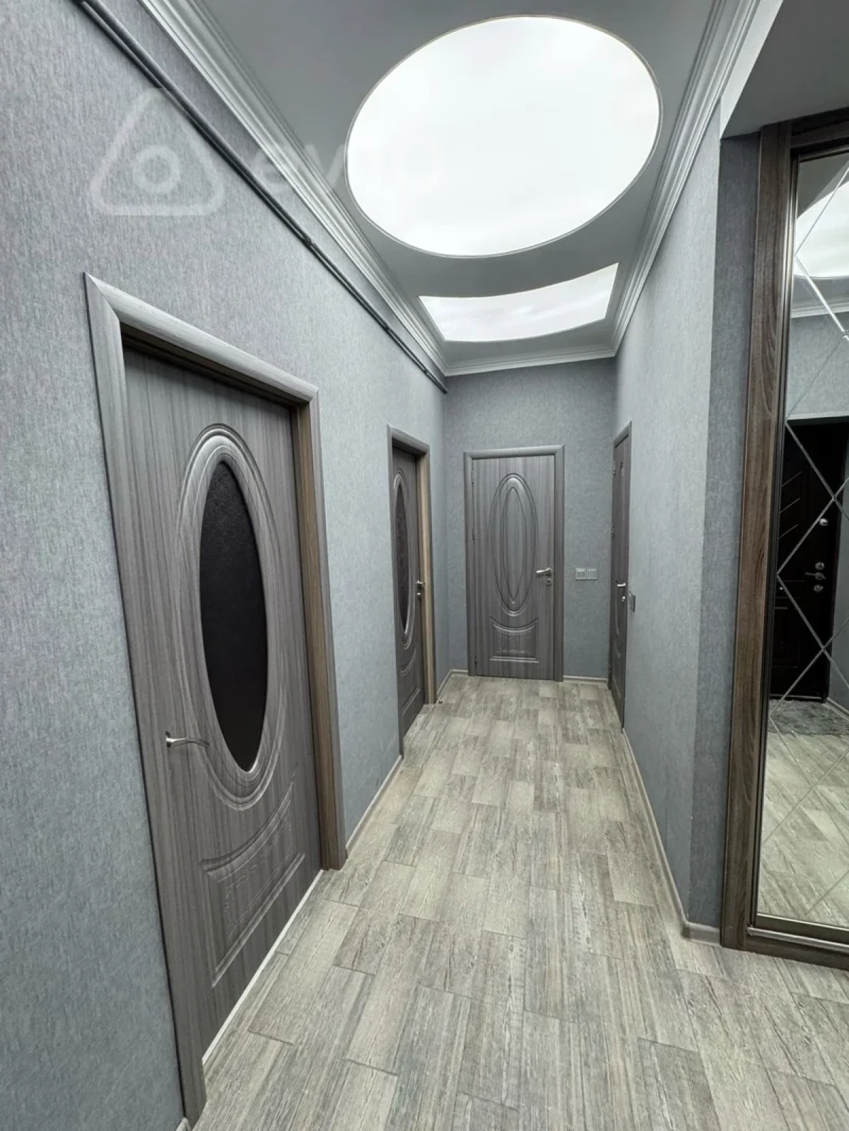 Kirayə verilir 3 otaqlı yeni tikili 130 m²