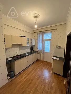 Kirayə verilir 2 otaqlı yeni tikili 50 m²