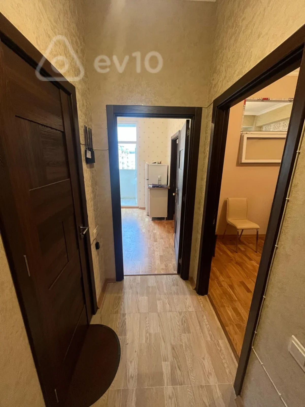 Kirayə verilir 2 otaqlı yeni tikili 50 m²