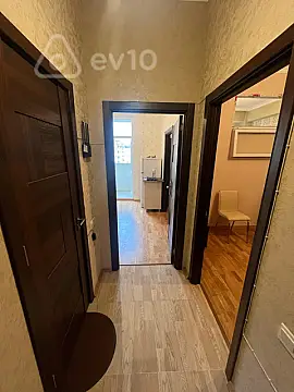 Kirayə verilir 2 otaqlı yeni tikili 50 m²