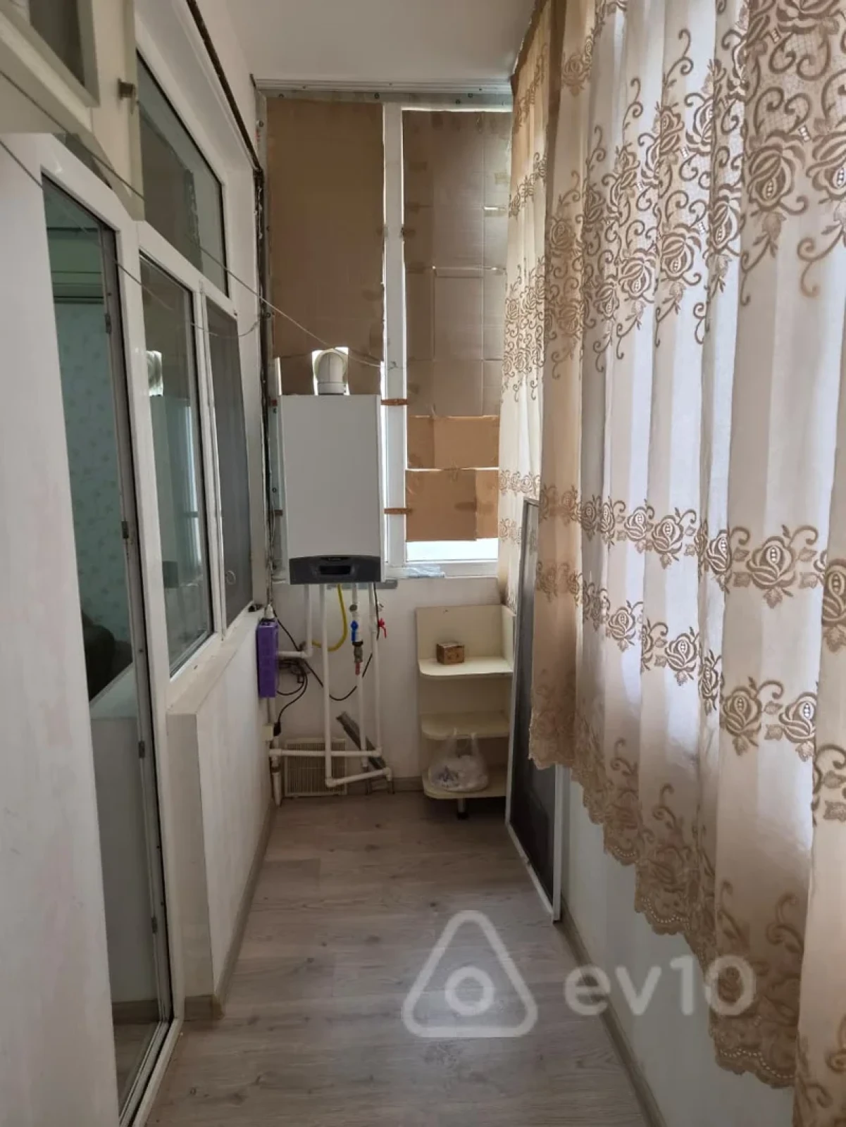 Kirayə verilir 2 otaqlı yeni tikili 55 m²