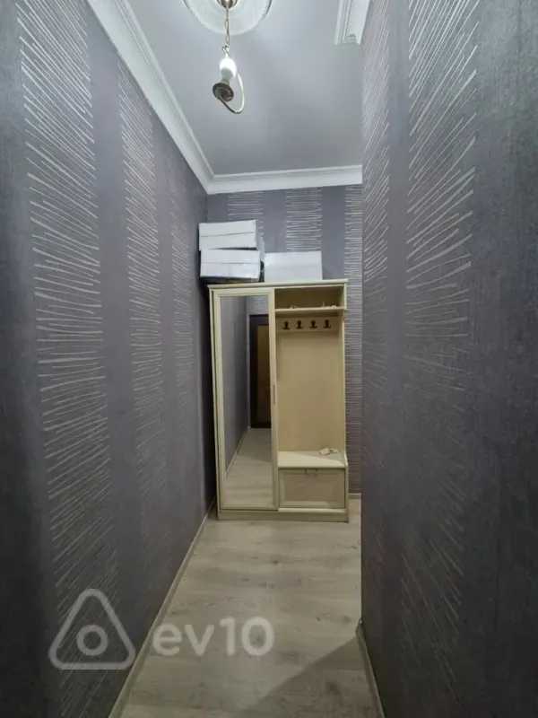 Kirayə verilir 2 otaqlı yeni tikili 55 m²