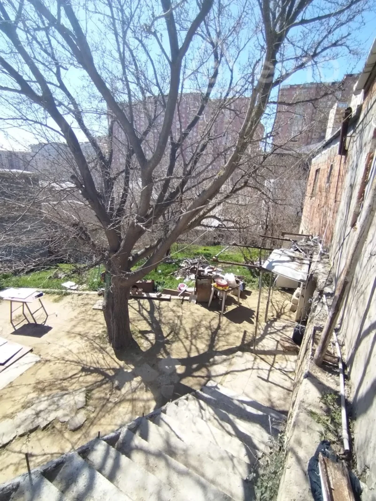 Satılır 7 otaqlı həyət evi 260 m²