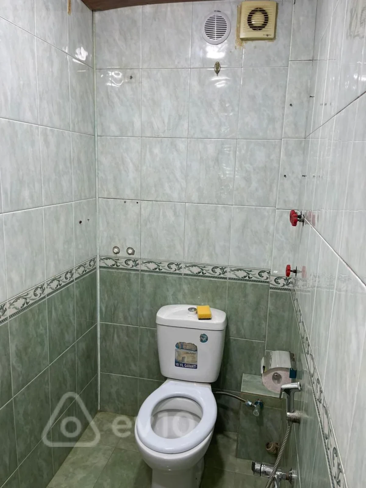Kirayə verilir 3 otaqlı köhnə tikili 46 m²