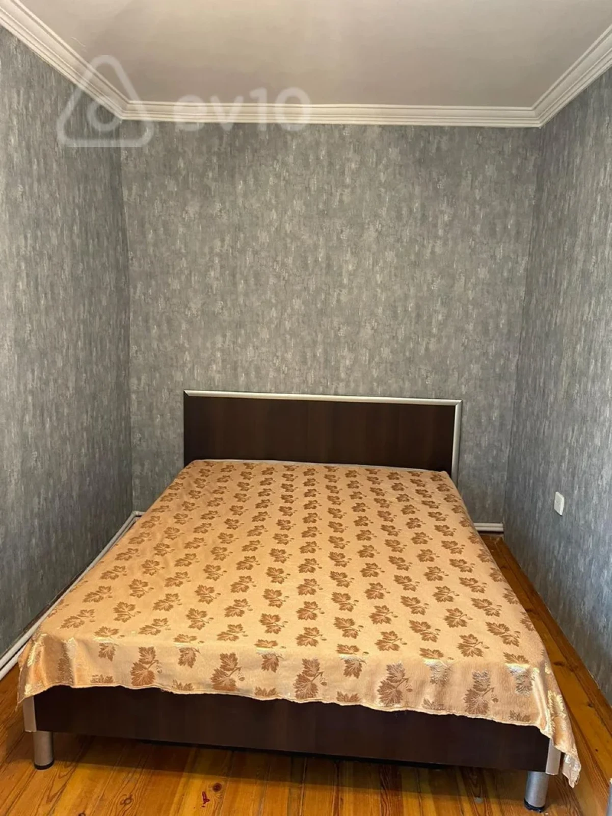 Kirayə verilir 3 otaqlı köhnə tikili 46 m²