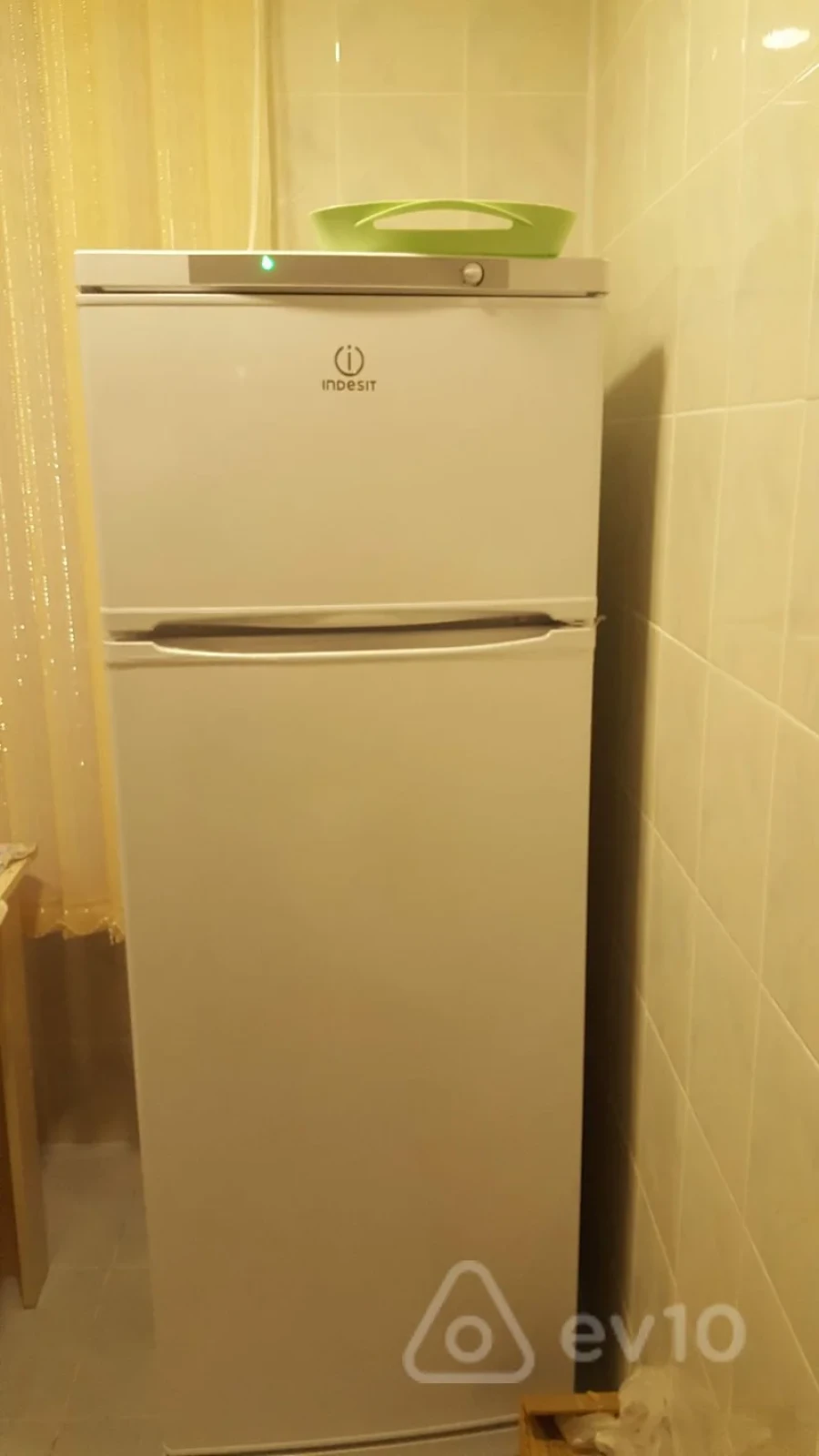 Kirayə verilir 2 otaqlı köhnə tikili 50 m²