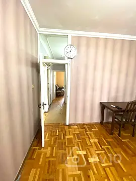 Kirayə verilir 2 otaqlı köhnə tikili 59 m²