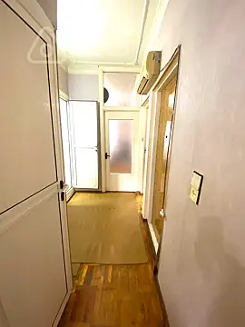 Kirayə verilir 2 otaqlı köhnə tikili 59 m²