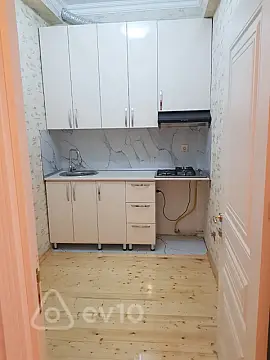 Kirayə verilir 3 otaqlı yeni tikili 65 m²