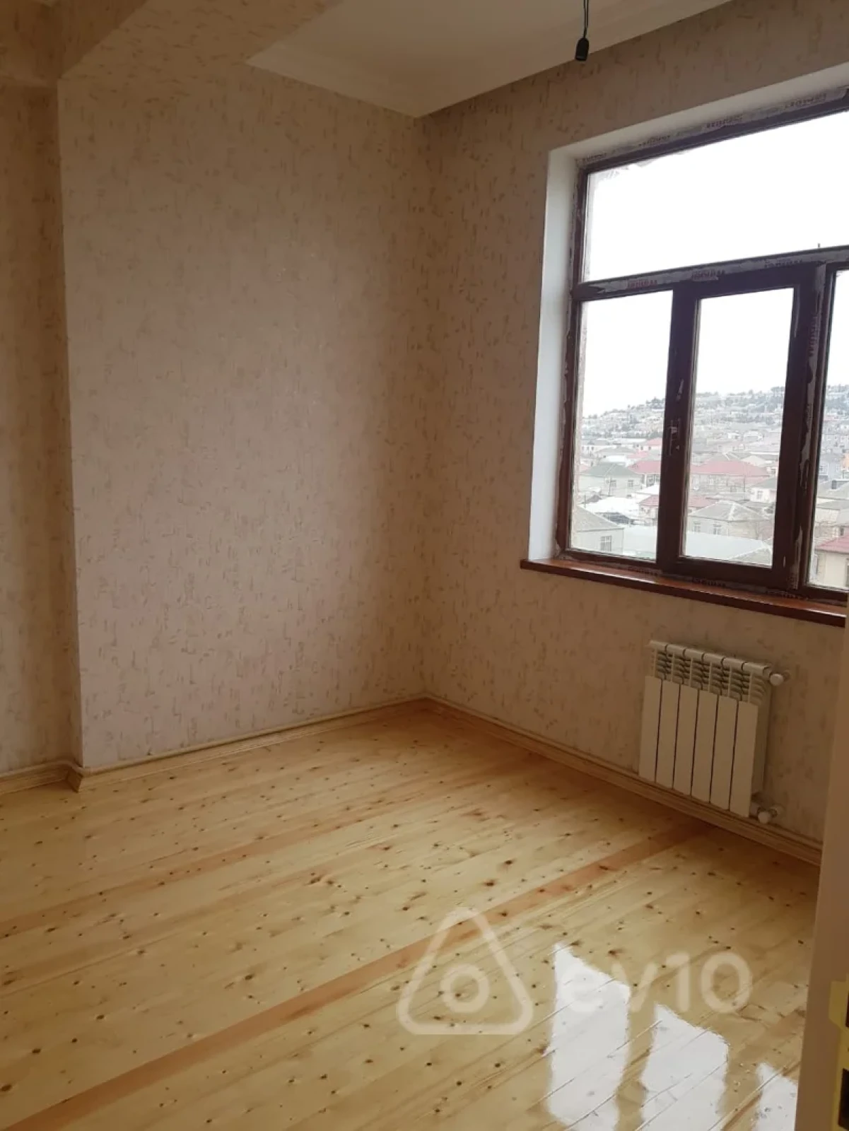 Kirayə verilir 3 otaqlı yeni tikili 65 m²