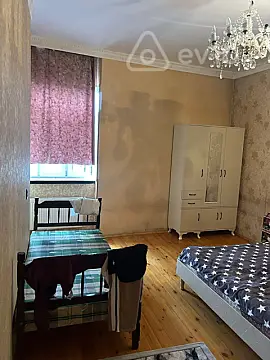 Kirayə verilir 2 otaqlı həyət evi 70 m²