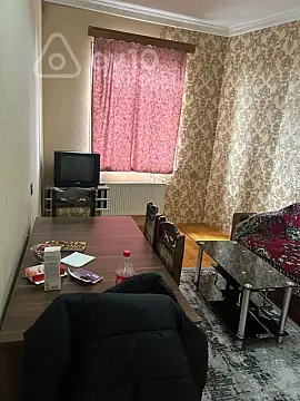 Kirayə verilir 2 otaqlı həyət evi 70 m²