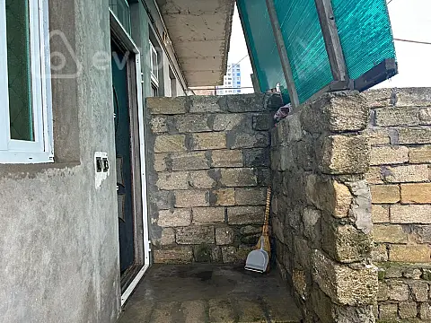 Kirayə verilir 2 otaqlı həyət evi 70 m²