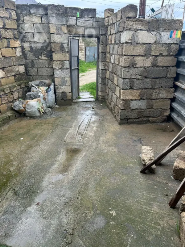 Kirayə verilir 2 otaqlı həyət evi 70 m²