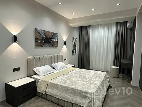 Kirayə verilir 3 otaqlı yeni tikili 90 m²